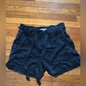 Country Roads shorts